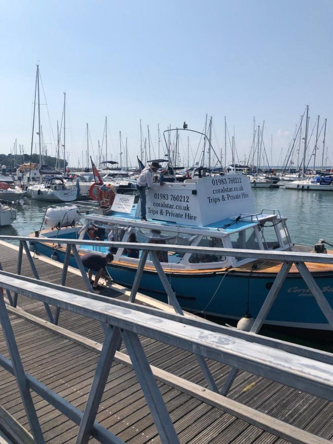 Quayside Close Holiday Apartments Poole Exteriör bild